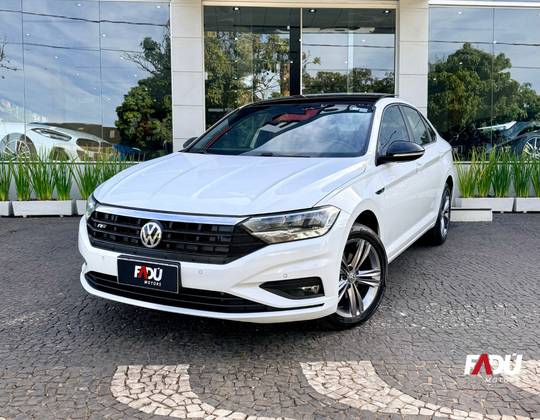 VOLKSWAGEN JETTA 1.4 250 TSI TOTAL FLEX R-LINE TIPTRONIC VOLKSWAGEN JETTA 1.4 250 TSI TOTAL FLEX R-LINE TIPTRONIC